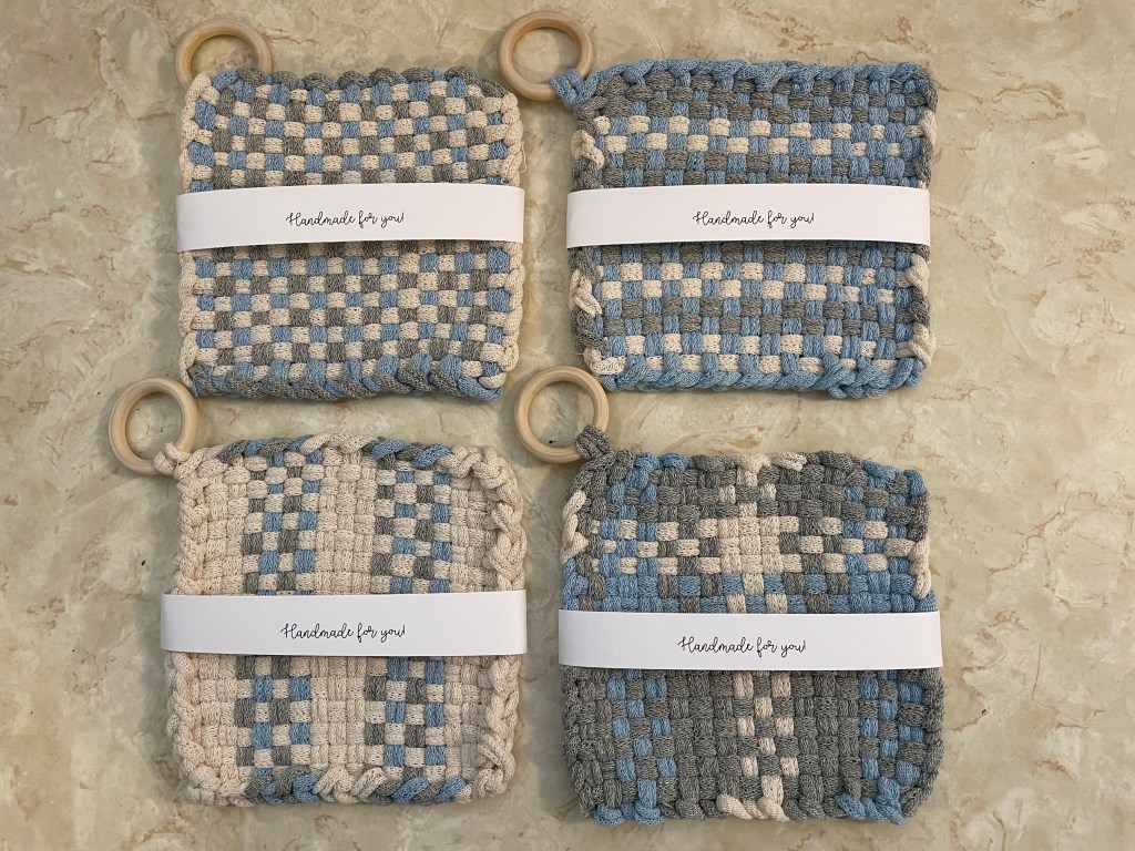 HANDMADE- pot holders